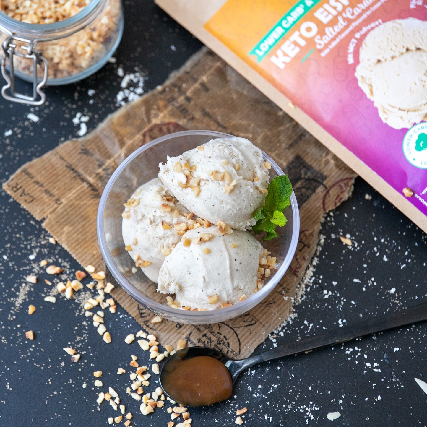 Simply Keto Gezouten Karamel ijspoeder